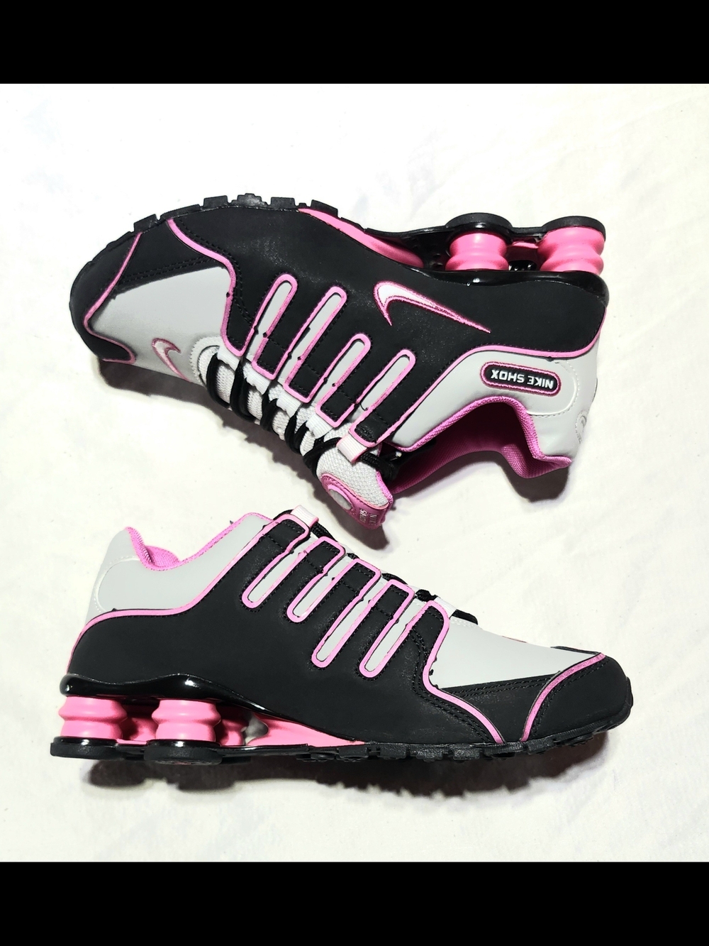 Hot New Women’s Size 8 Nike Shox NZ Athletic Casual Sneakers